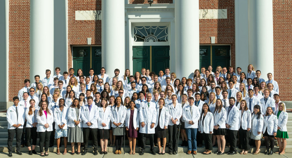 Class of 2025 White coat Class photo