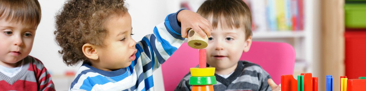 Preschool children playing with blocks